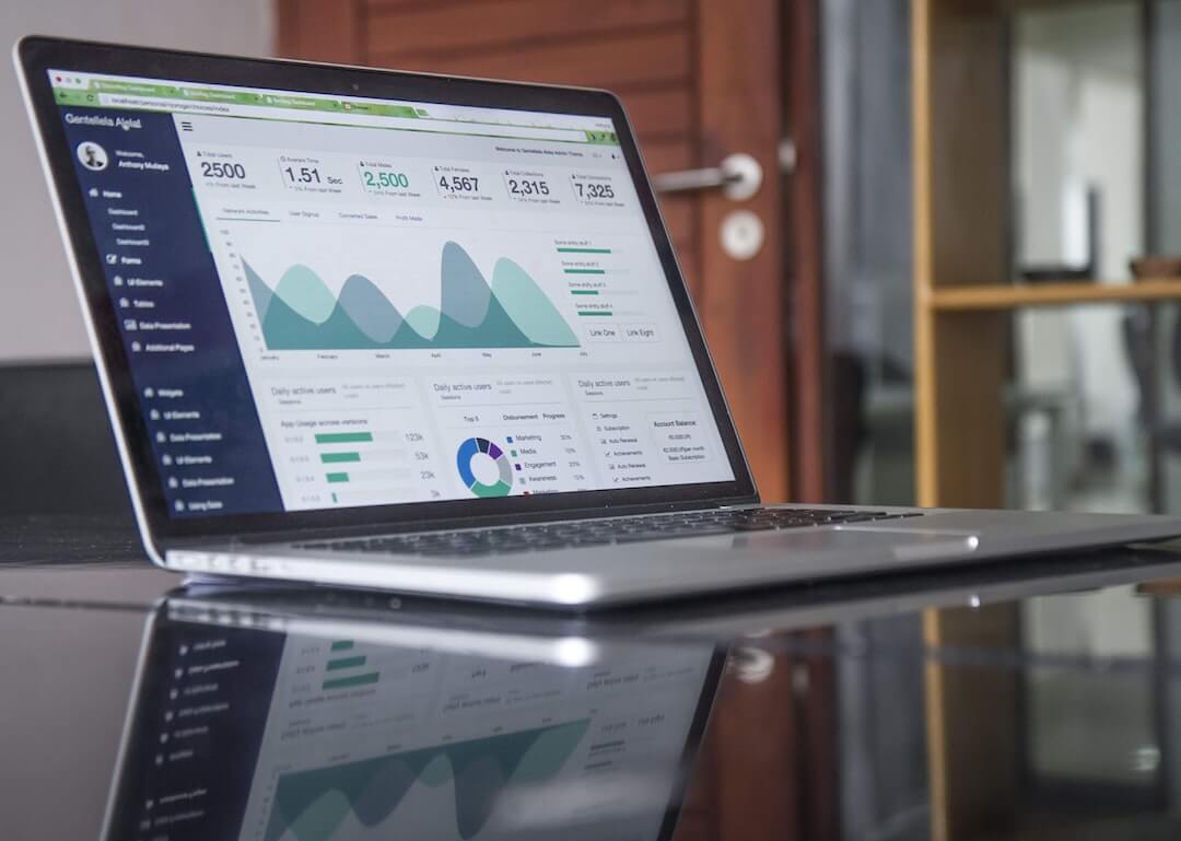 What is Data Integration? Definition, Benefits, Types & Challenges To Consider