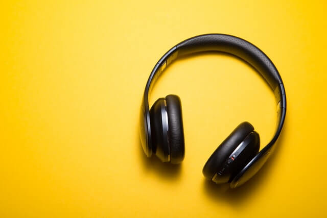 21 Productivity Podcasts to Improve Your Effectiveness in 2023