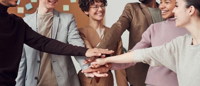 Customer Relations: 7 Strategies to Build Positive Relationships with Customers