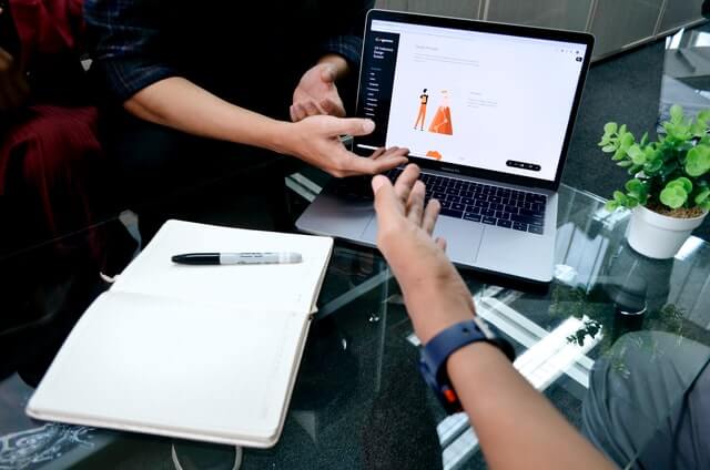 Get to Know Your Customers with These Tips & Tricks 